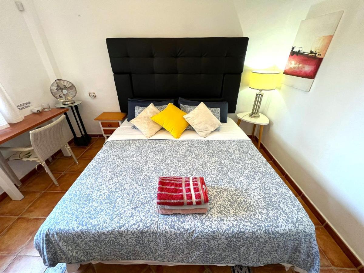 Alcamar Habitacion Privada Con Las Areas De Sala, Cocina Y Bano Que Se Comparten Cerca Al Mar! Alcalá la Real Eksteriør bilde