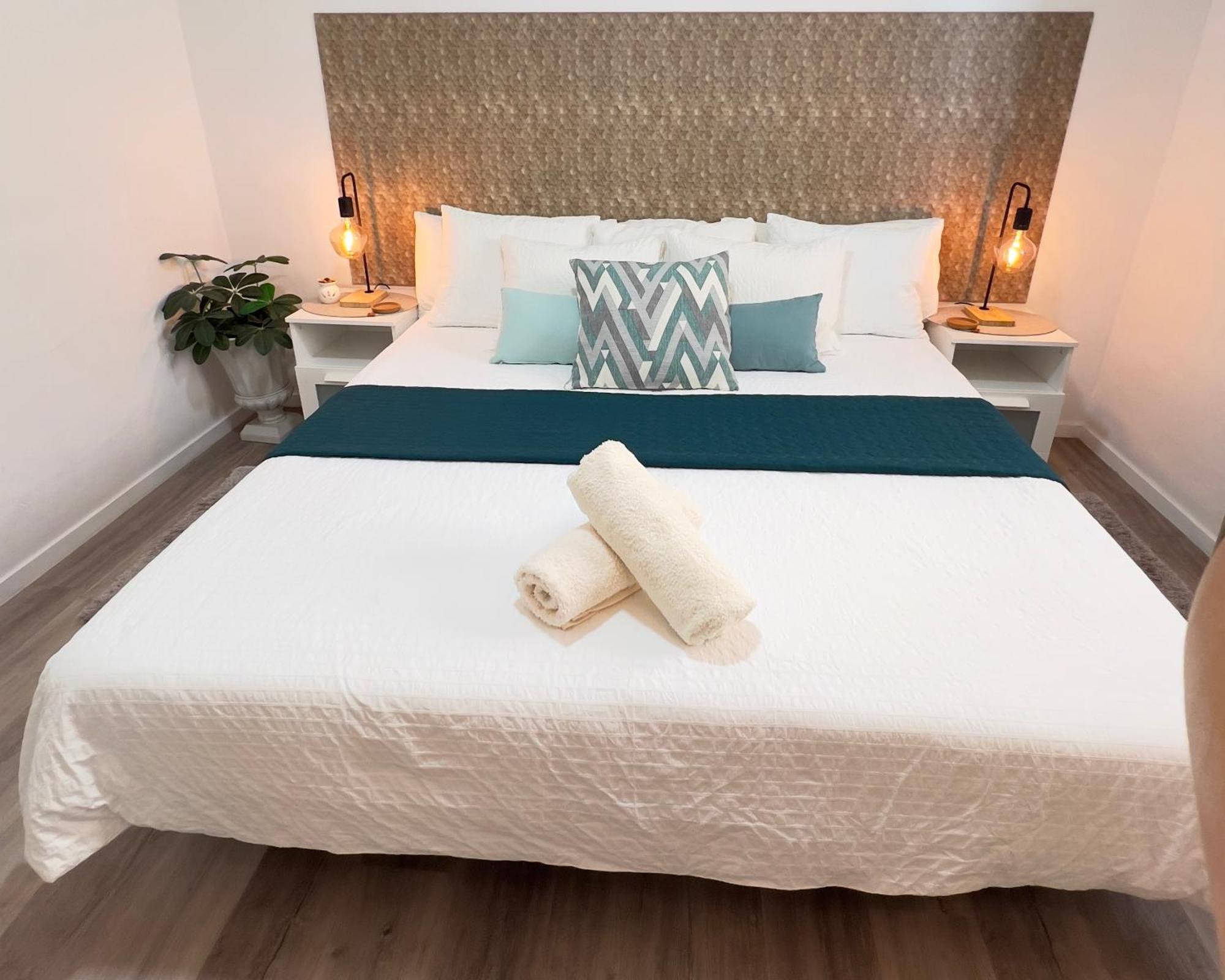 Alcamar Habitacion Privada Con Las Areas De Sala, Cocina Y Bano Que Se Comparten Cerca Al Mar! Alcalá la Real Eksteriør bilde