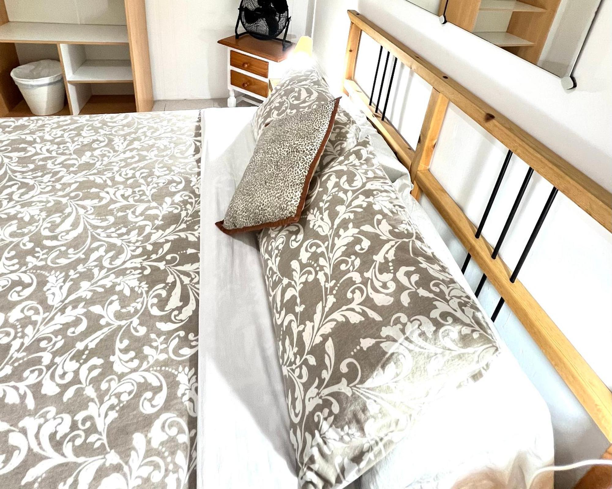 Alcamar Habitacion Privada Con Las Areas De Sala, Cocina Y Bano Que Se Comparten Cerca Al Mar! Alcalá la Real Eksteriør bilde