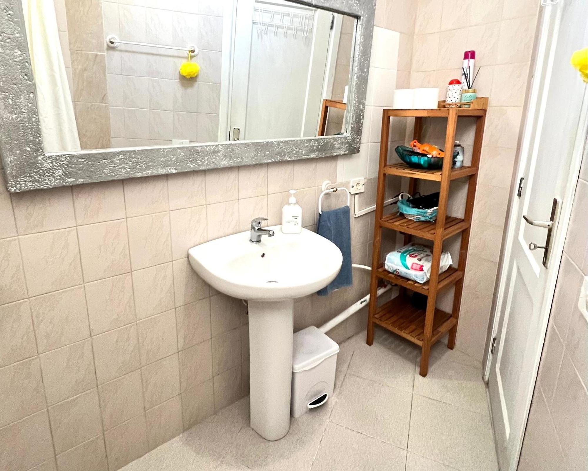 Alcamar Habitacion Privada Con Las Areas De Sala, Cocina Y Bano Que Se Comparten Cerca Al Mar! Alcalá la Real Eksteriør bilde